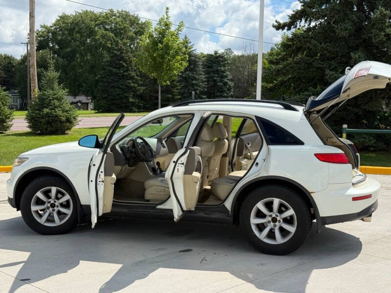 2006 Infiniti FX35