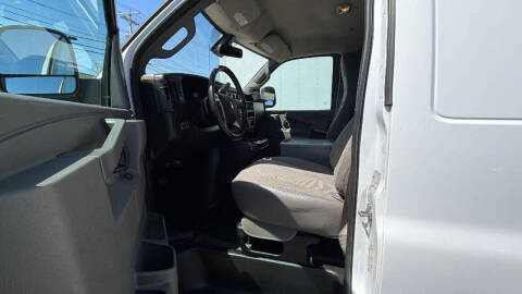 2019 Chevrolet Express 2500