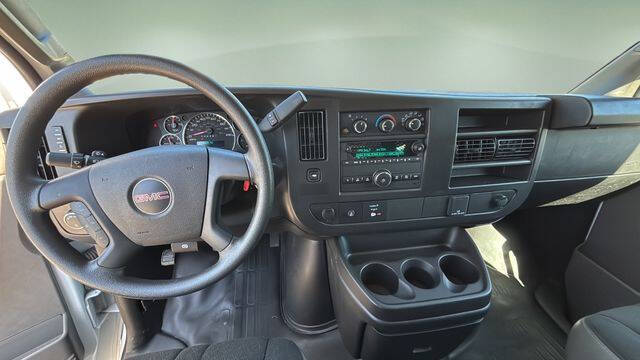 2024 GMC Savana 2500
