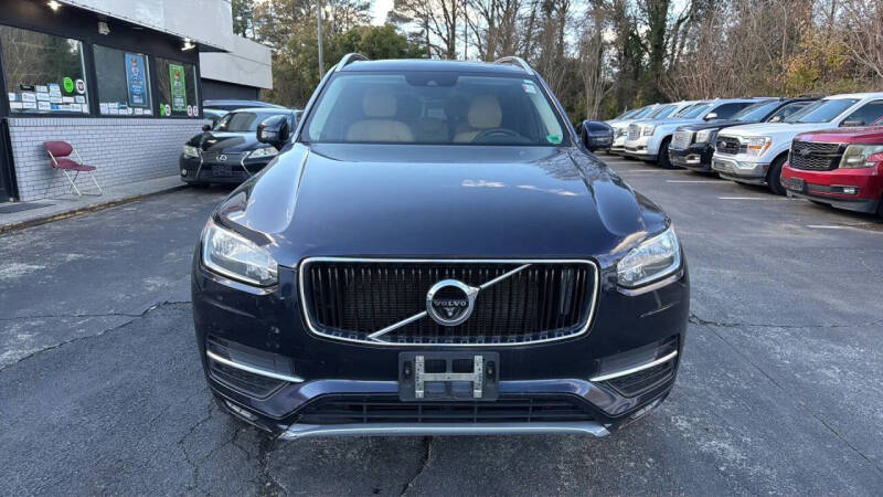 2016 Volvo XC90 T6 Momentum