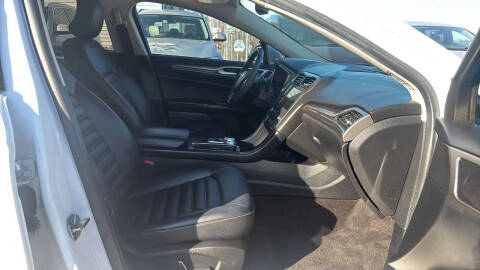 2019 Ford Fusion SEL