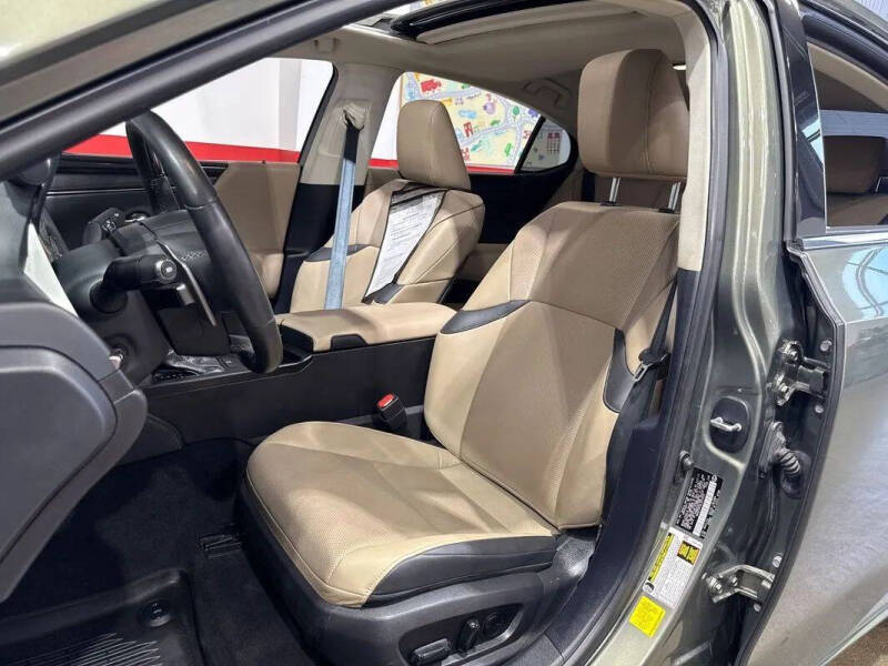 2020 Lexus ES 350