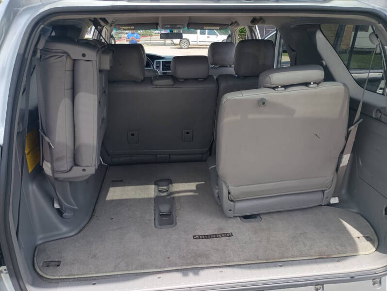 2004 Toyota 4Runner SR5