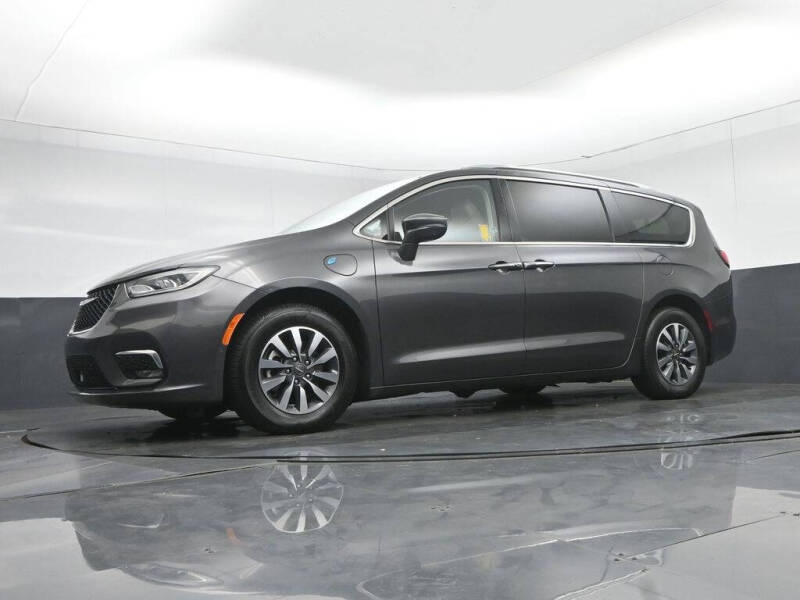 2021 Chrysler Pacifica Hybrid Touring L
