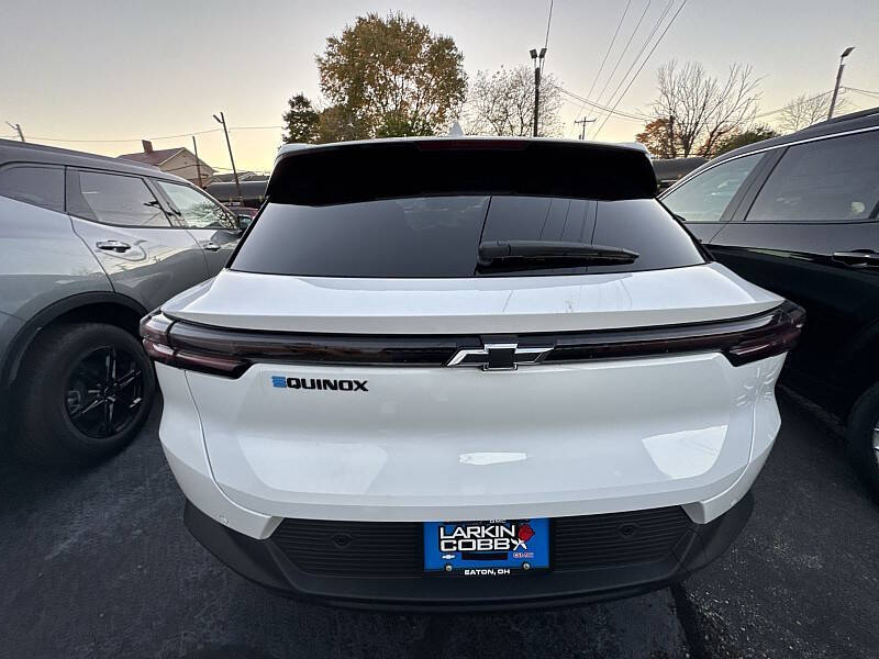 2026 Chevrolet Equinox EV LT 1