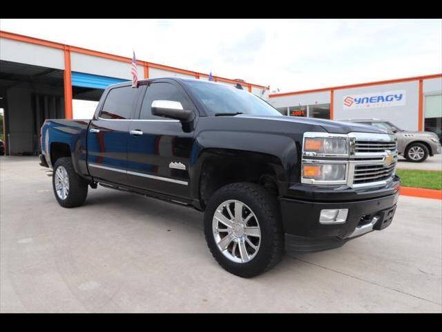 2015 CHEVROLET Silverado Pickup - $22,497