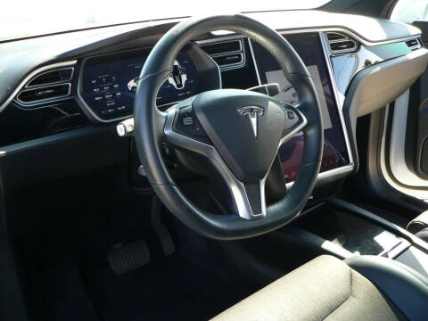 2017 Tesla Model X 75D