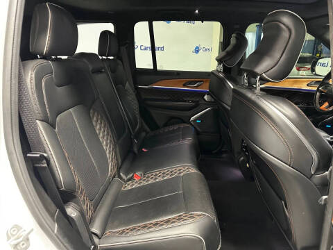 2022 Jeep Grand Cherokee Summit Reserve