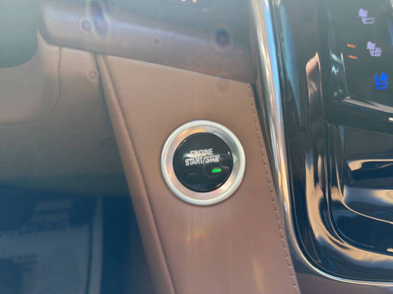 2016 Cadillac Escalade Platinum