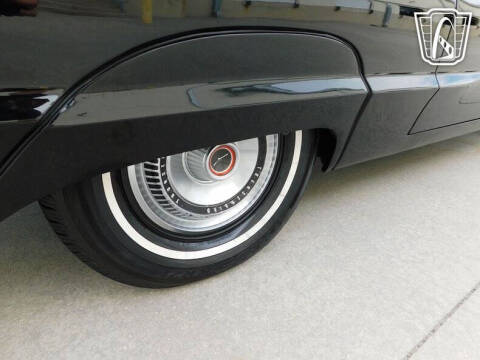 1966 Ford Thunderbird