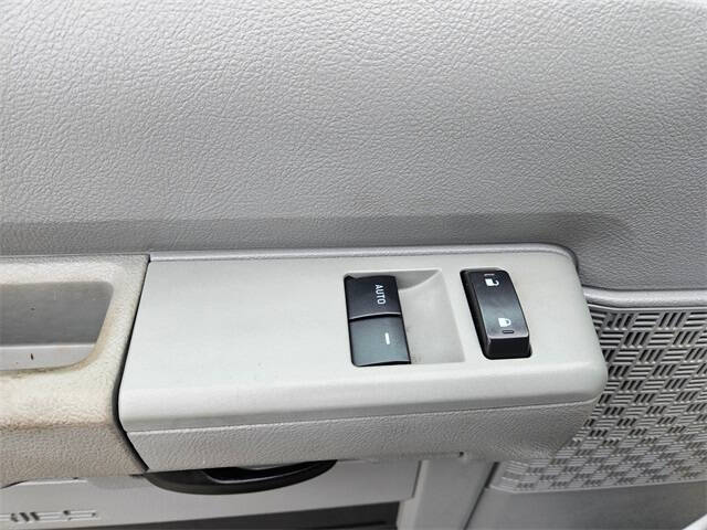 2012 Ford E-Series E-250