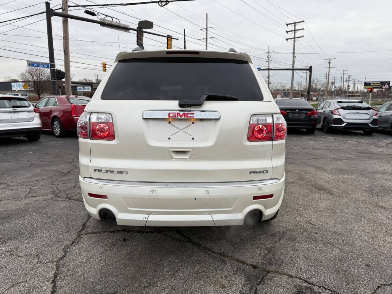 2012 GMC Acadia for sale at AVS AUTO GROUP LLC in CLEVELAND, OH