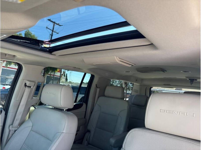 2016 GMC Yukon XL Denali