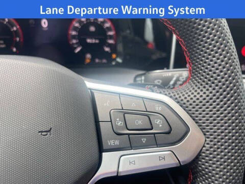 2025 Volkswagen Golf GTI SE