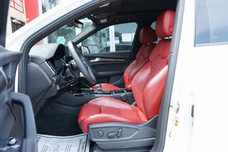 2022 Audi SQ5 3.0T quattro Premium Plus