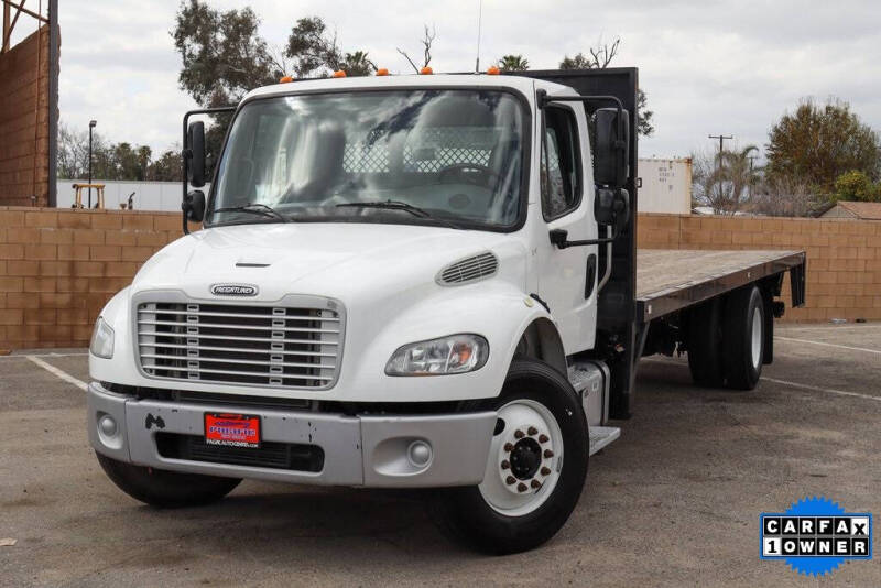 2019 Freightliner M2 106