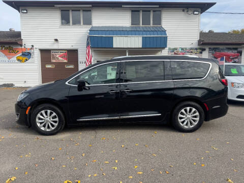 2019 Chrysler Pacifica Touring L