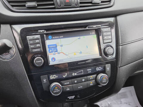 2017 Nissan Rogue SV