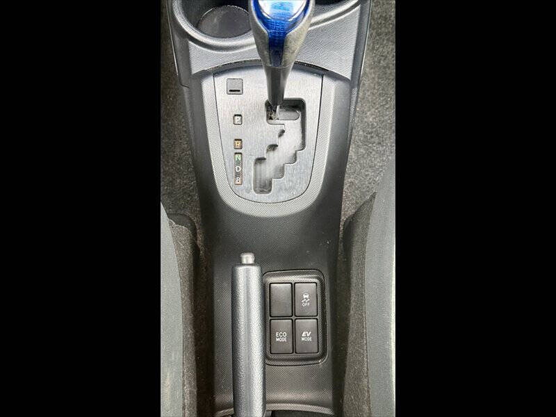 2015 Toyota Prius c Two