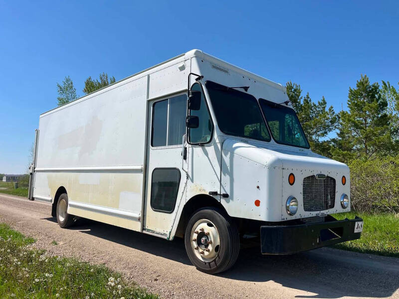 2010 Freightliner MT45 Chassis