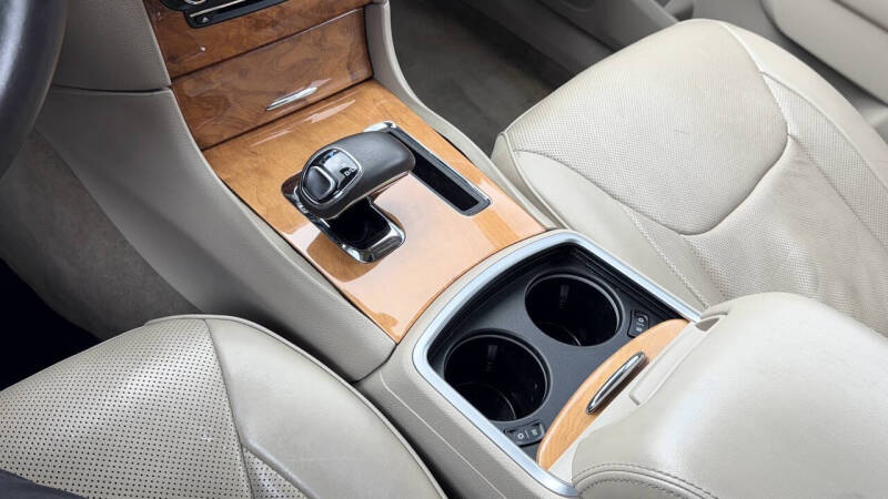 2014 Chrysler 300 C