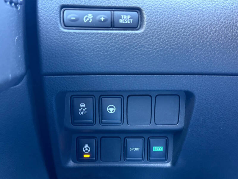 2020 Nissan Rogue Sport SL