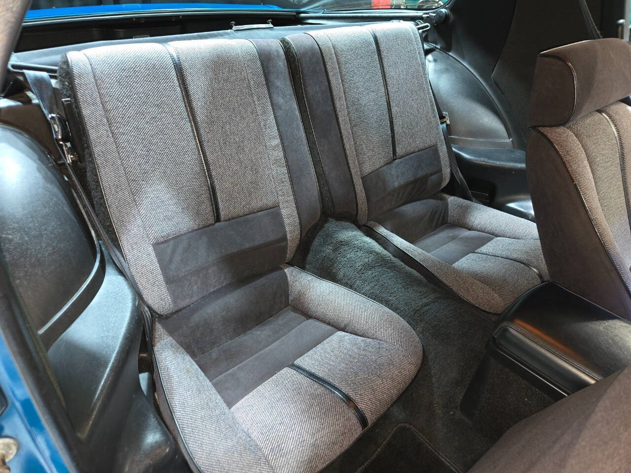 1992 Chevrolet Camaro 10