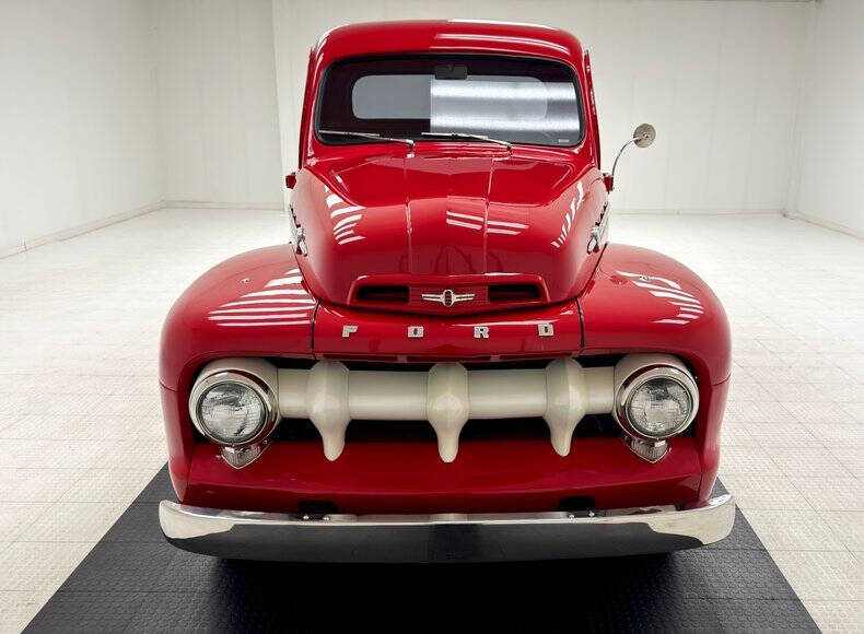 1952 Ford F-100