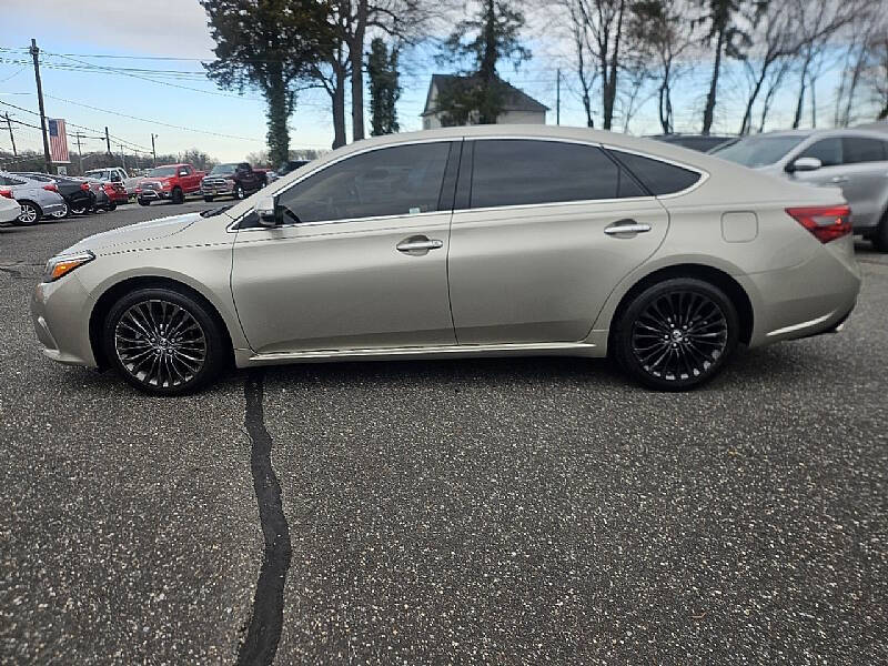 2016 Toyota Avalon XLE Touring photo 8