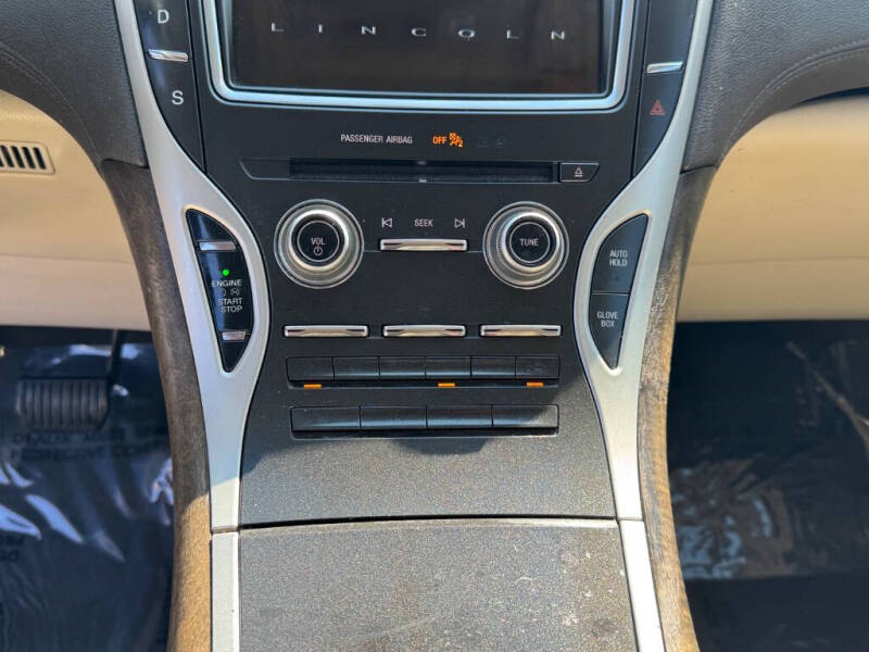 2017 Lincoln MKX Select