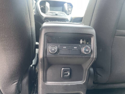 2017 GMC Acadia SLE-2