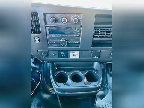 2017 Chevrolet Express 2500