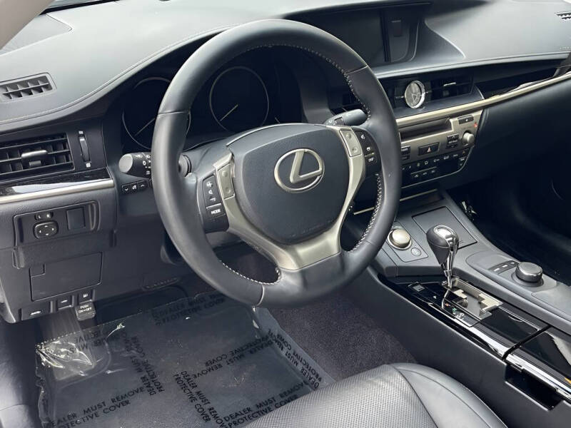 2015 Lexus ES 350
