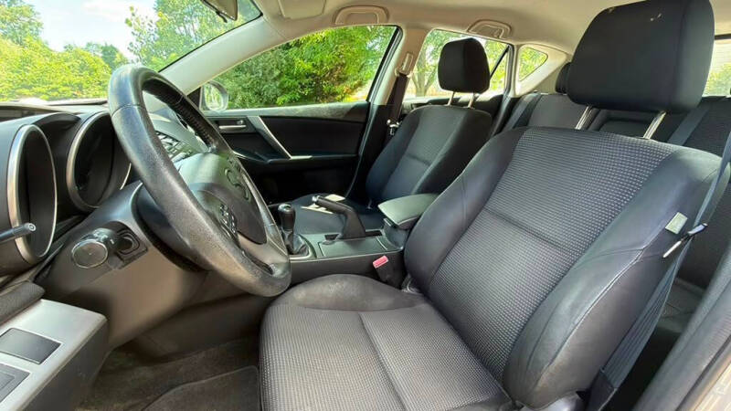 2012 Mazda MAZDA3 i Touring