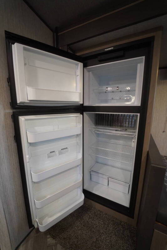 2021 Cruiser RV shadow  Cruiser