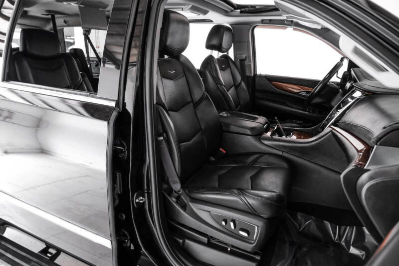 2015 Cadillac Escalade ESV Premium