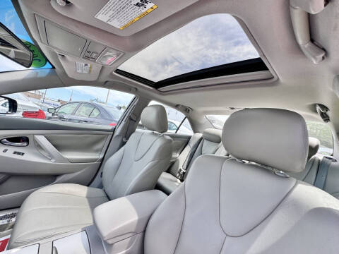 2010 Toyota Camry LE