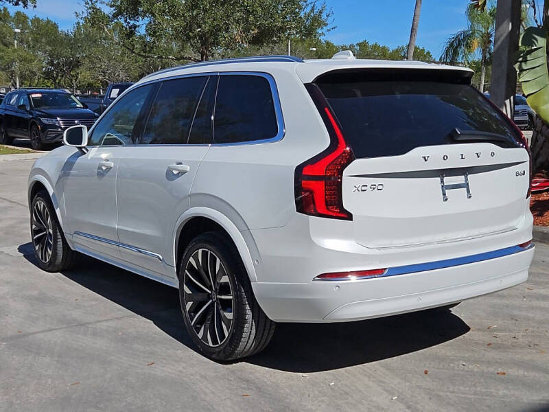 2025 Volvo XC90 B6 Plus Bright Theme 7P