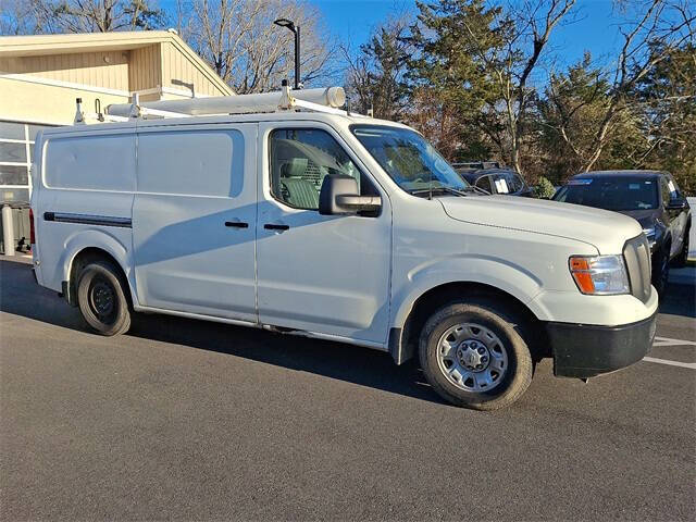 2017 Nissan NV 2500 HD SV