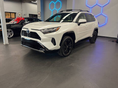 2023 Toyota RAV4 Hybrid SE