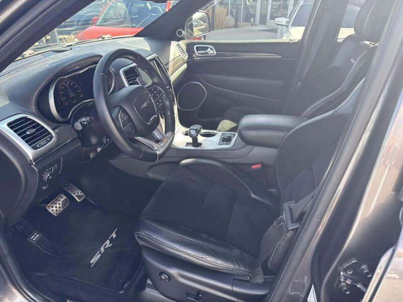 2015 Jeep Grand Cherokee SRT