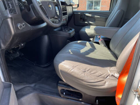 2014 Chevrolet Express 2500