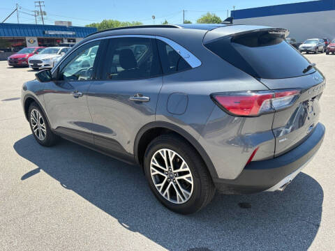 2021 Ford Escape SEL