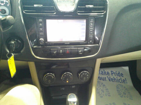 2013 Chrysler 200 Limited