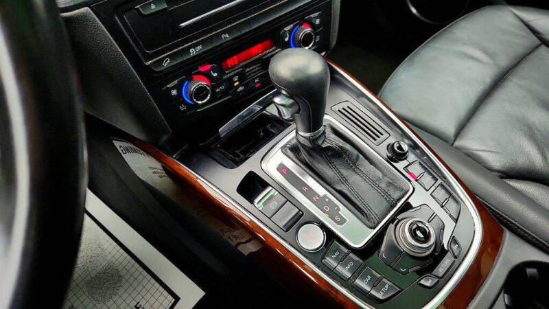 2012 Audi Q5 2.0T quattro Premium Plus