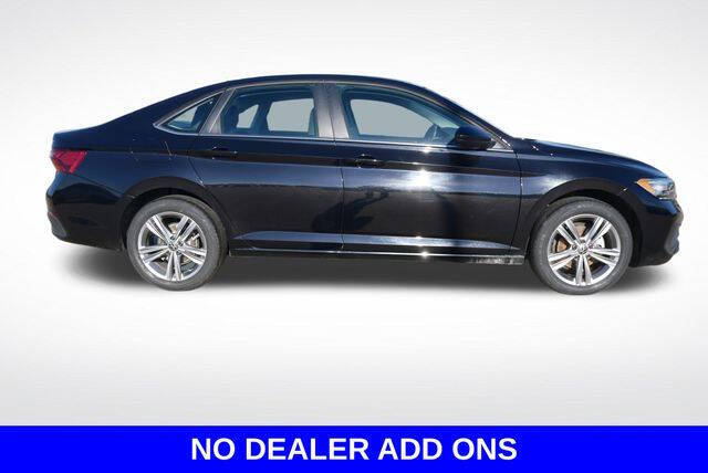Used 2024 Volkswagen Jetta SE with VIN 3VWEM7BU7RM043356 for sale in Lewisville, TX