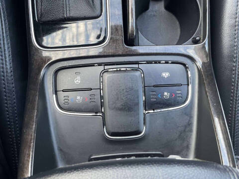 2015 Kia Cadenza Premium