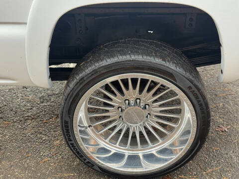 2005 GMC Sierra 2500HD SLT