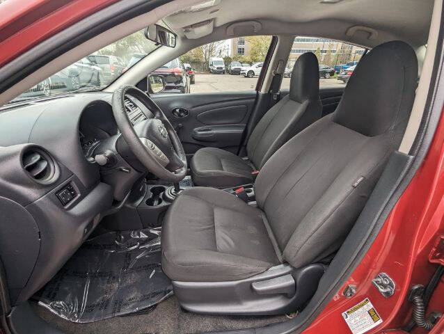 2017 Nissan Versa 1.6 S Plus