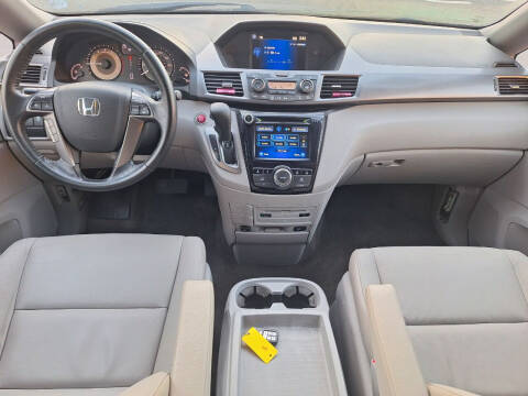2014 Honda Odyssey EX-L w/DVD